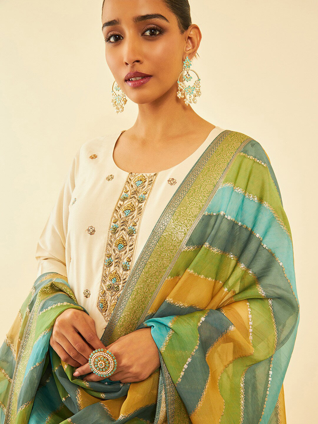 Soch Floral Embroidered Regular Zardozi Kurta with Trousers & Dupatta - Distacart