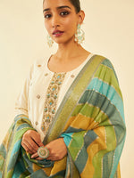 Thumbnail for Soch Floral Embroidered Regular Zardozi Kurta with Trousers & Dupatta - Distacart
