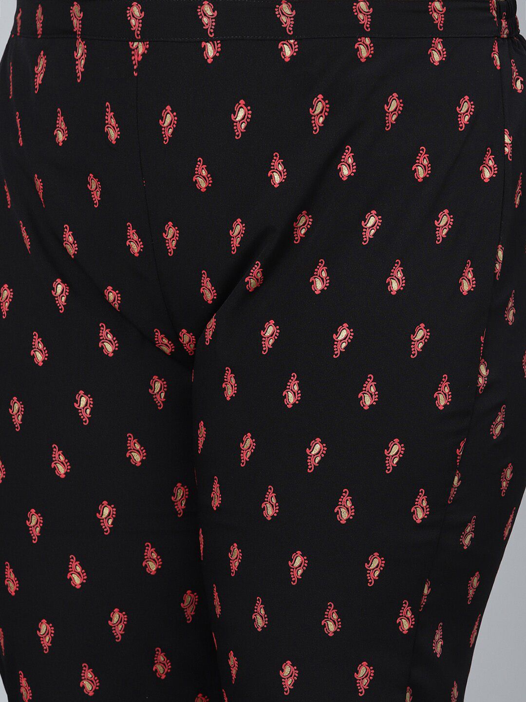 Sztori Floral Printed Regular Kurta with Trousers