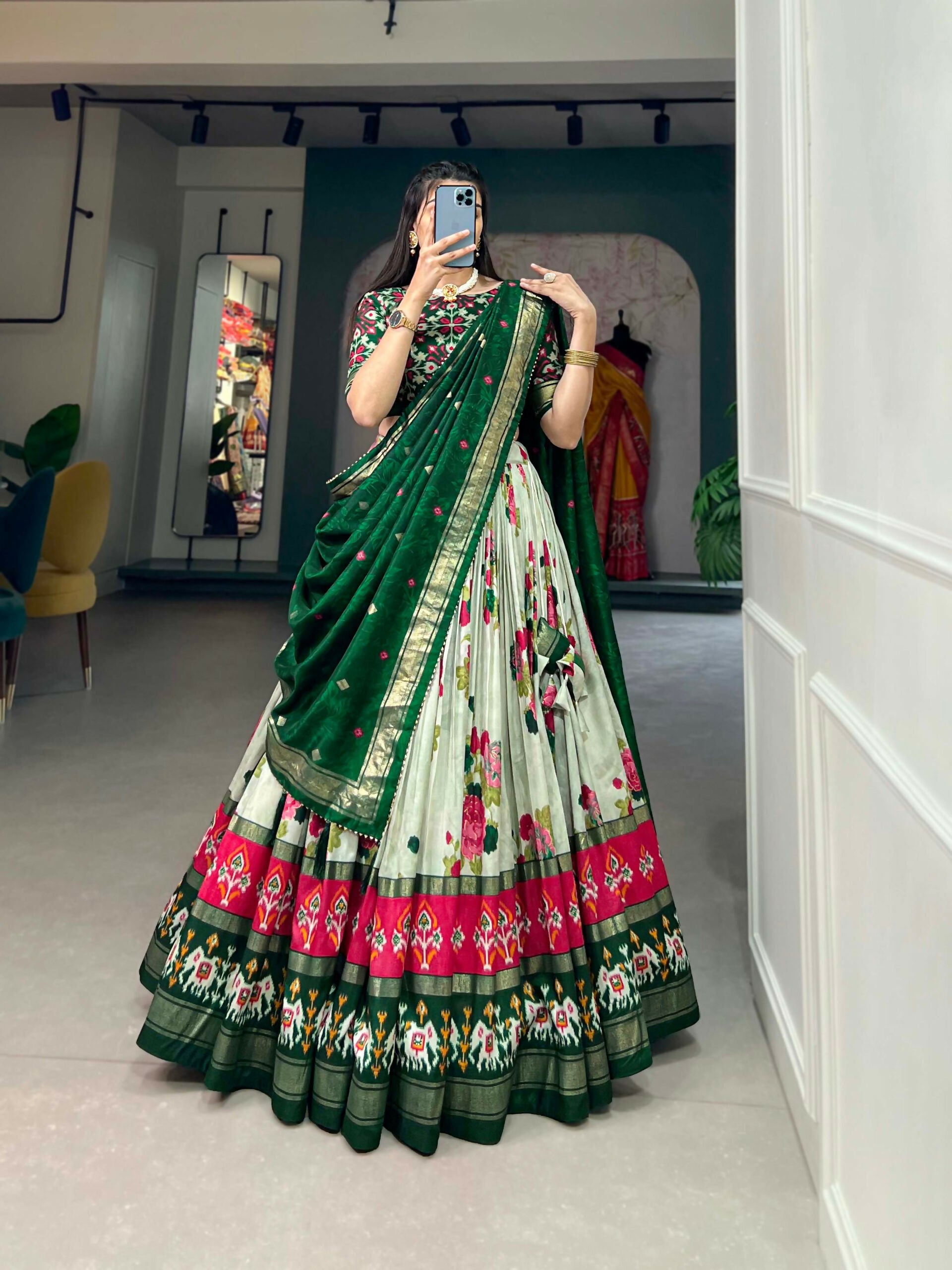 Vastranavya Floral And Patola Print With Foil Work Lehenga with Unstitched Blouse - Green - Distacart