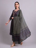 Thumbnail for 657 (1)