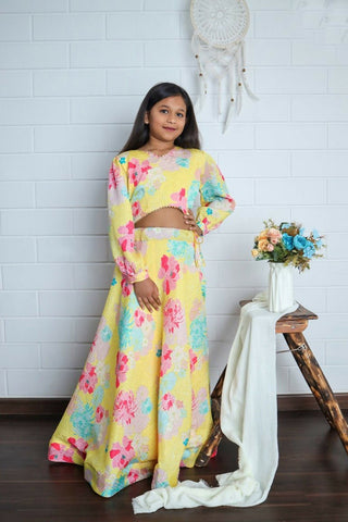 Yaana201