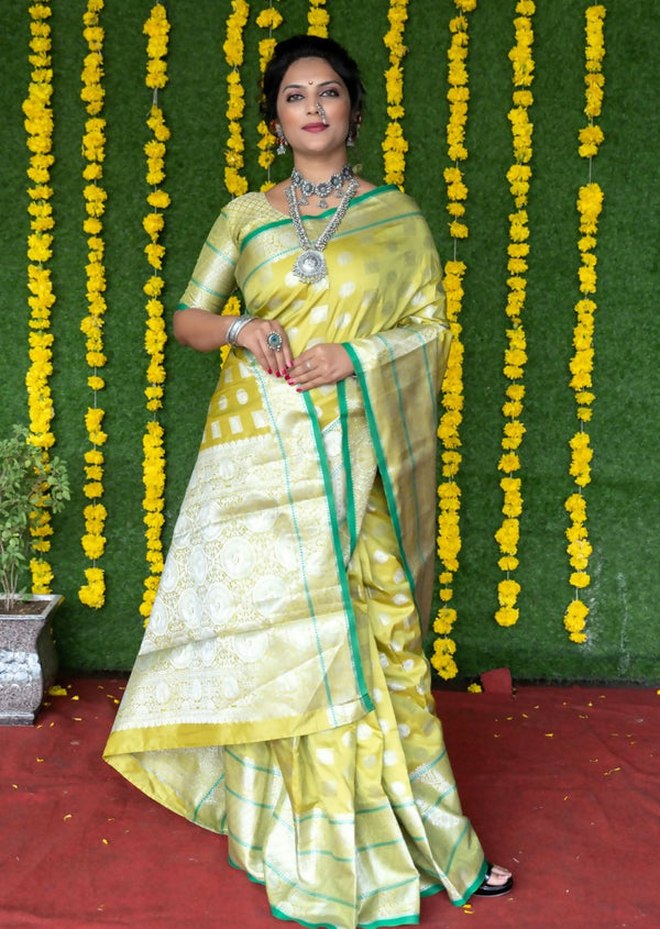 Jyoti Fashion Women's Green Soft Handloom Silk Zari Woven Saree with Blouse - Distacart