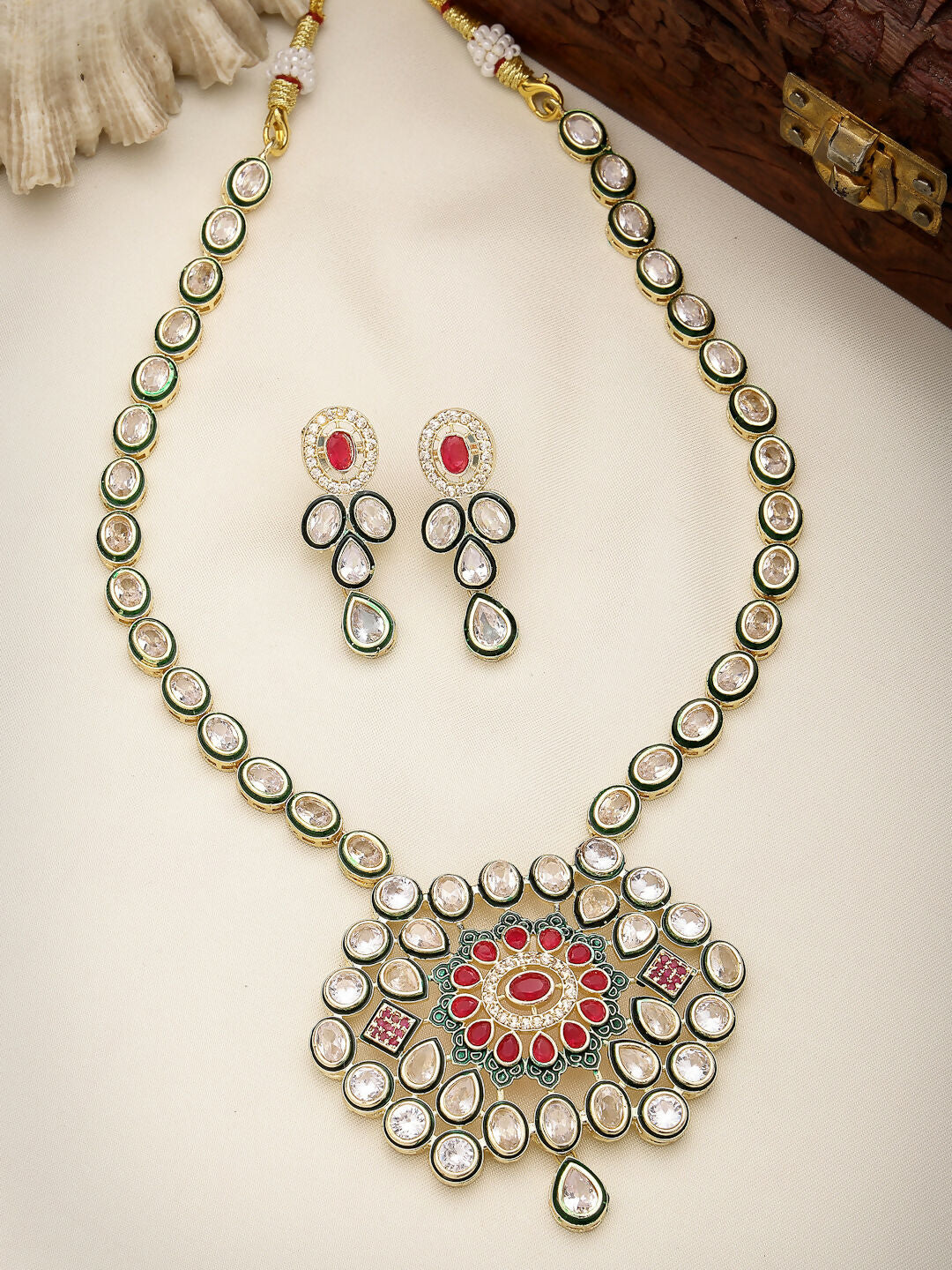 NVR Women's Red & Gold Kundan Studded Handcrafted Jewellery Set - Distacart