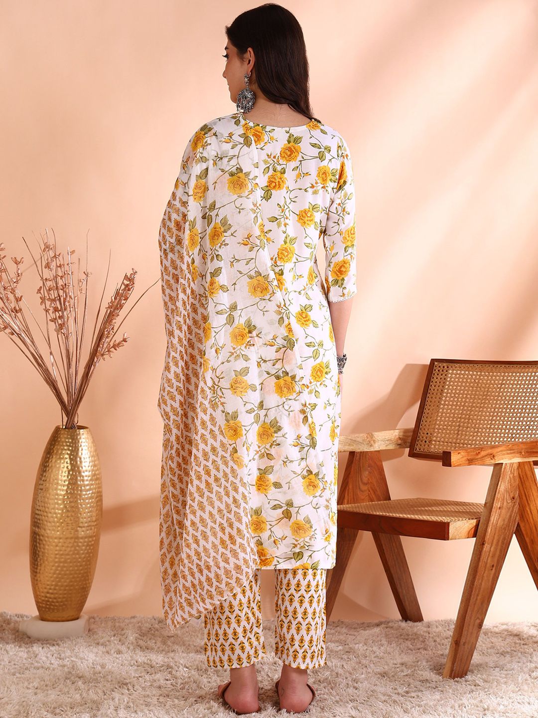 Ode by House of Pataudi Floral Printed Sequinned Pure Cotton Kurta With Trouser & Dupatta - Distacart