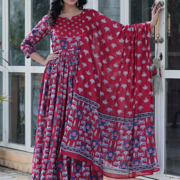 Vedant Vastram Printed Pure Cotton Kurti Pant Set With Dupatta - Maroon - Distacart