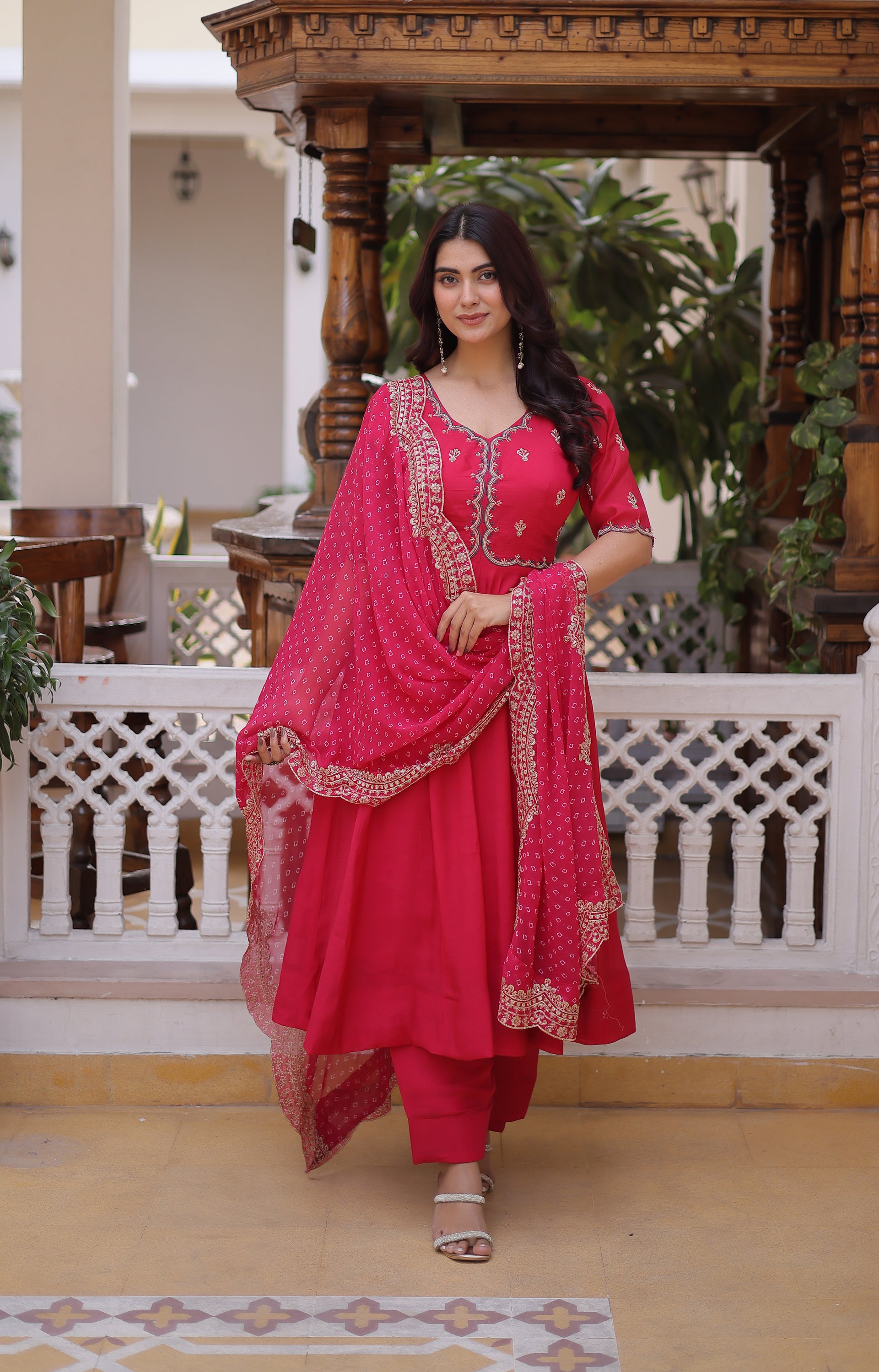 Lorenvalley Fashion Pink Mul Chanderi with Beads Thread Embroidered work Kurta Pant with Dupatta - Dista