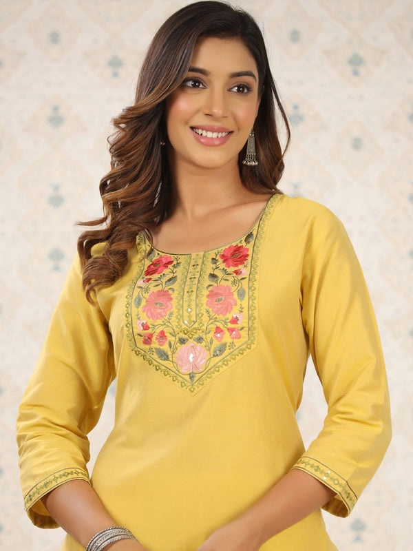 Ode by House of Pataudi Floral Embroidered Sequinned Kurta - Distacart