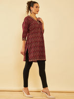 Thumbnail for Soch Floral Printed Cotton Zari Thread Work Kurta - Distacart
