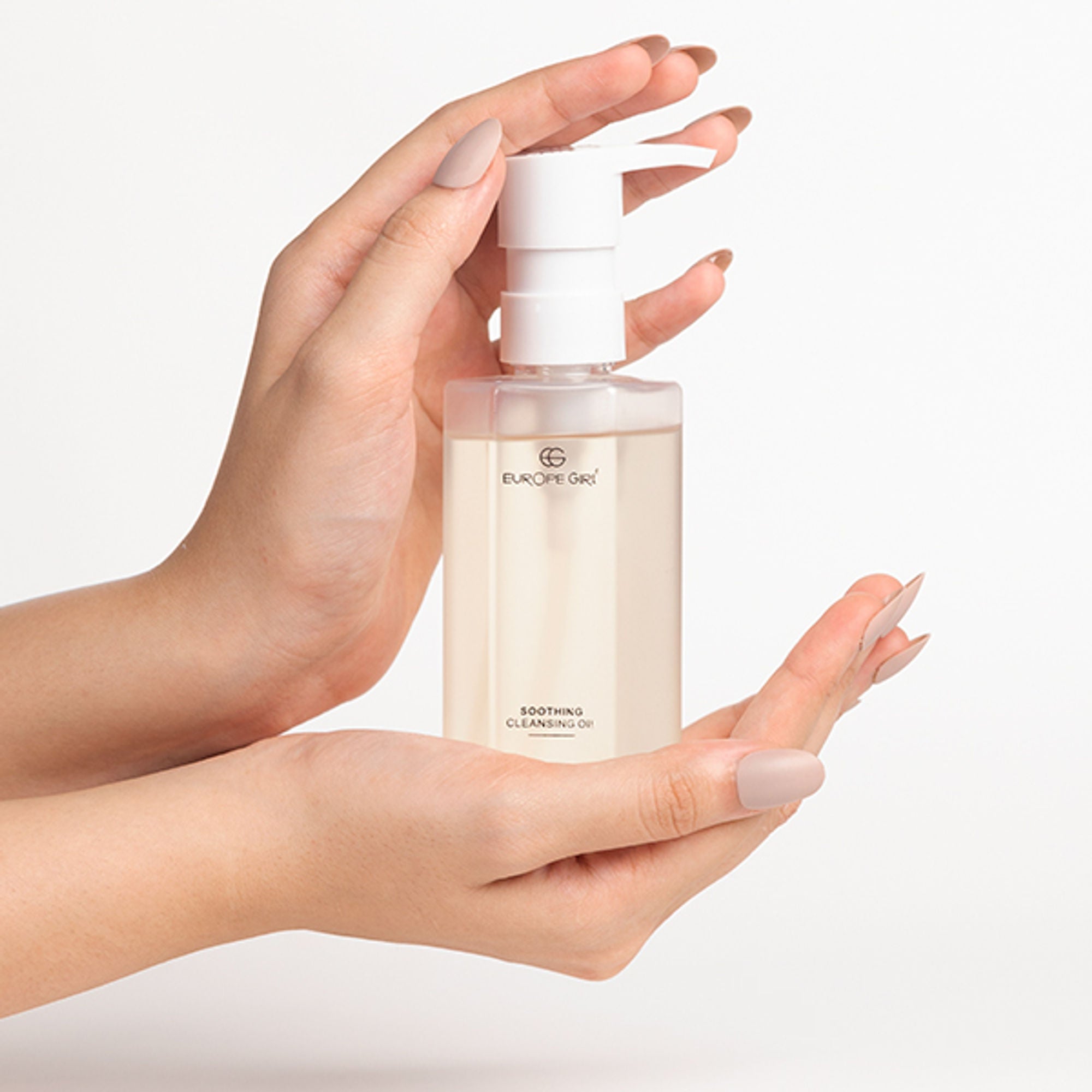 Europe Girl Cleansing Oil - Distacart