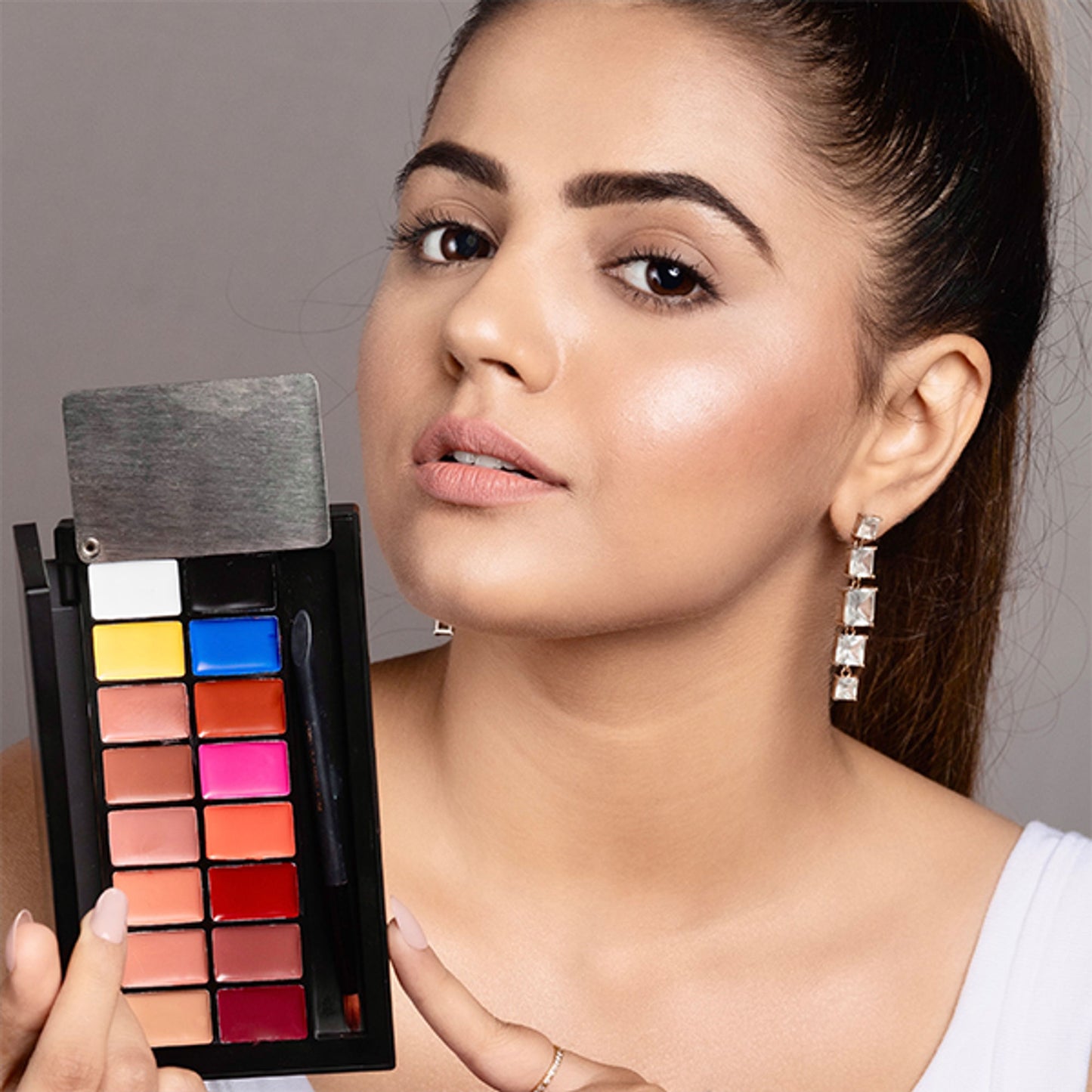 Europe Girl Kiss Me Lip Palette - Distacart