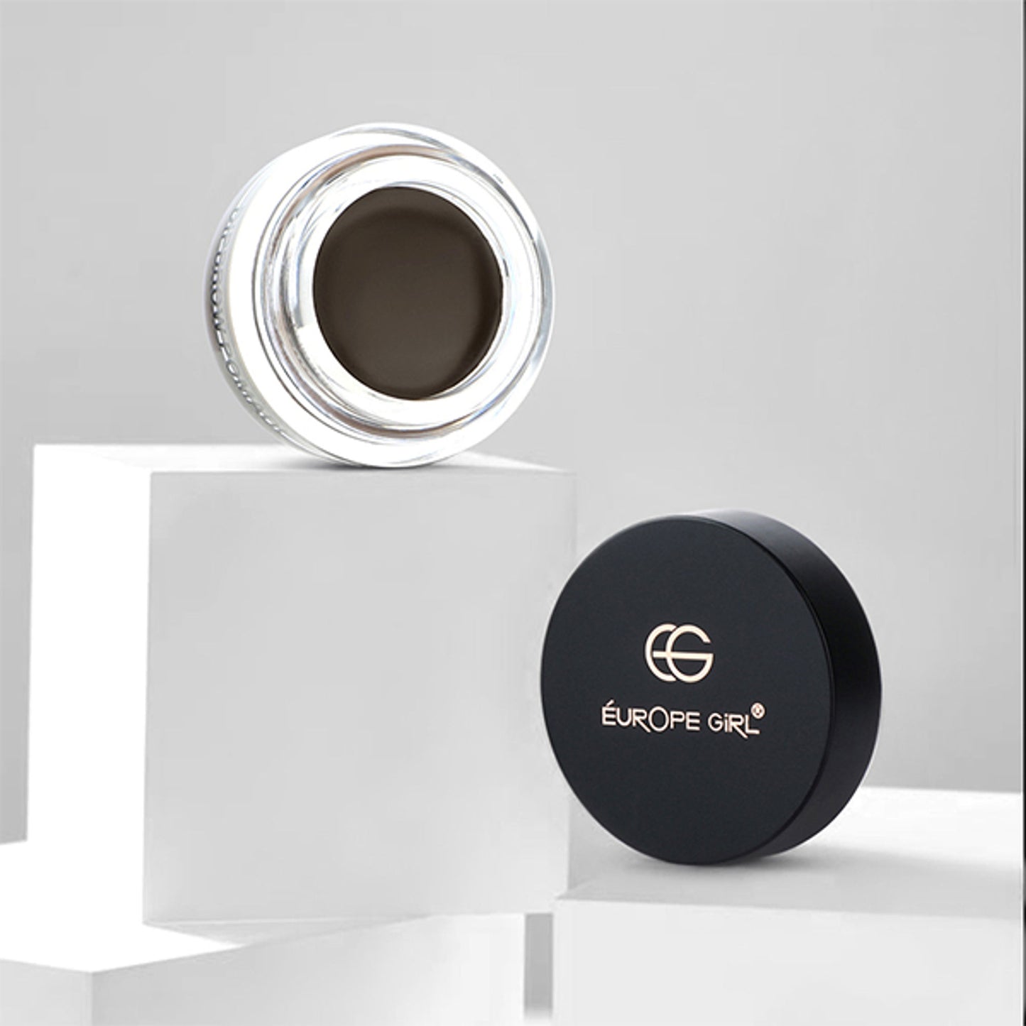 Europe Girl Dipbrow Pomade - Dark Brown - Distacart