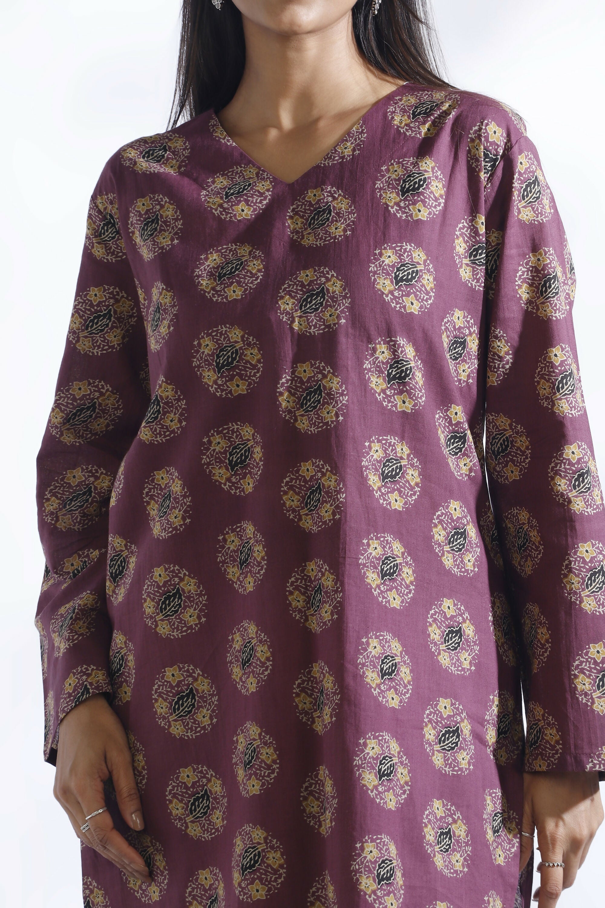 Breathables Wine Butta Print Cotton Kurta & Pants Set - Dista