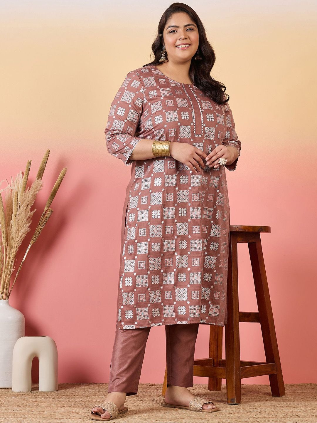 Sztori Women Floral Printed Regular Kurta with Trousers