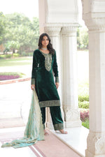 Thumbnail for Vastranavya Green Velvet With Rich Sequins & Zari Embroidered Work Top-Bottom With Dupatta - Distacart
