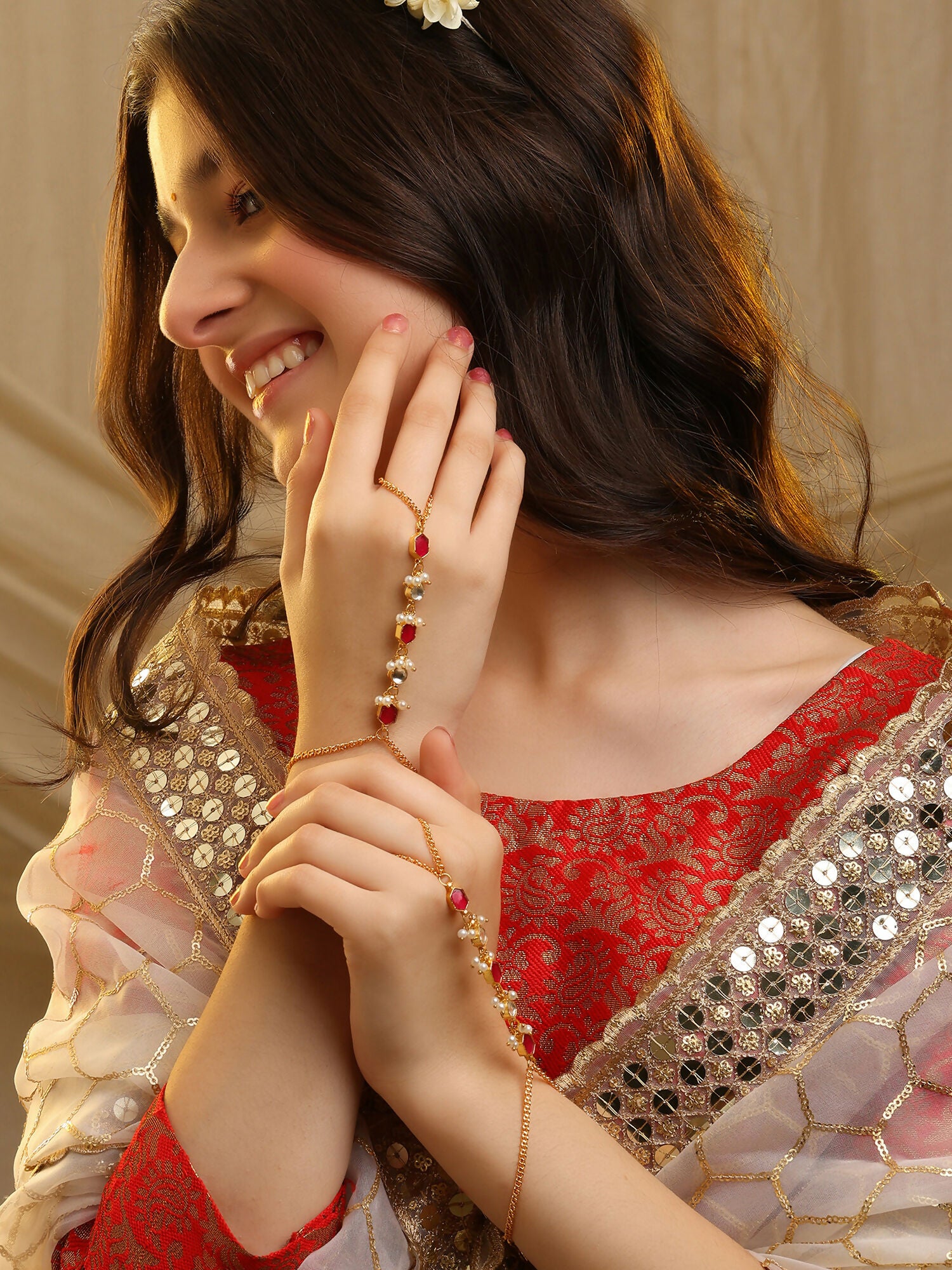 Ruby Raang Grace Hand Harness