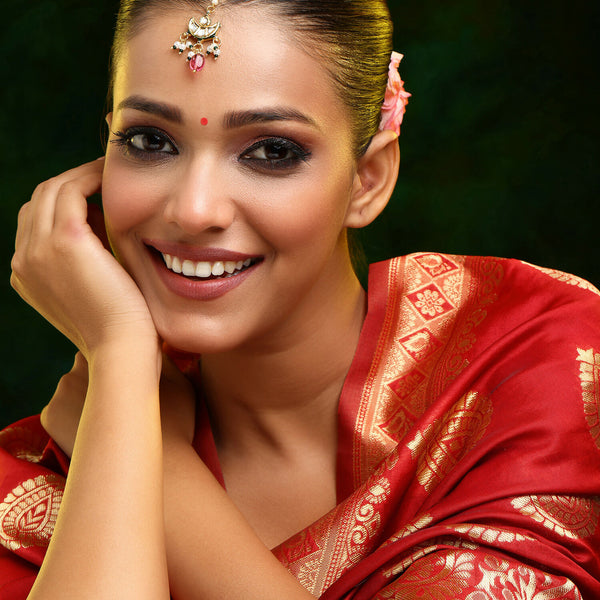 Ruby Raang Gold Polished Maroon Kundan Maang Tikka