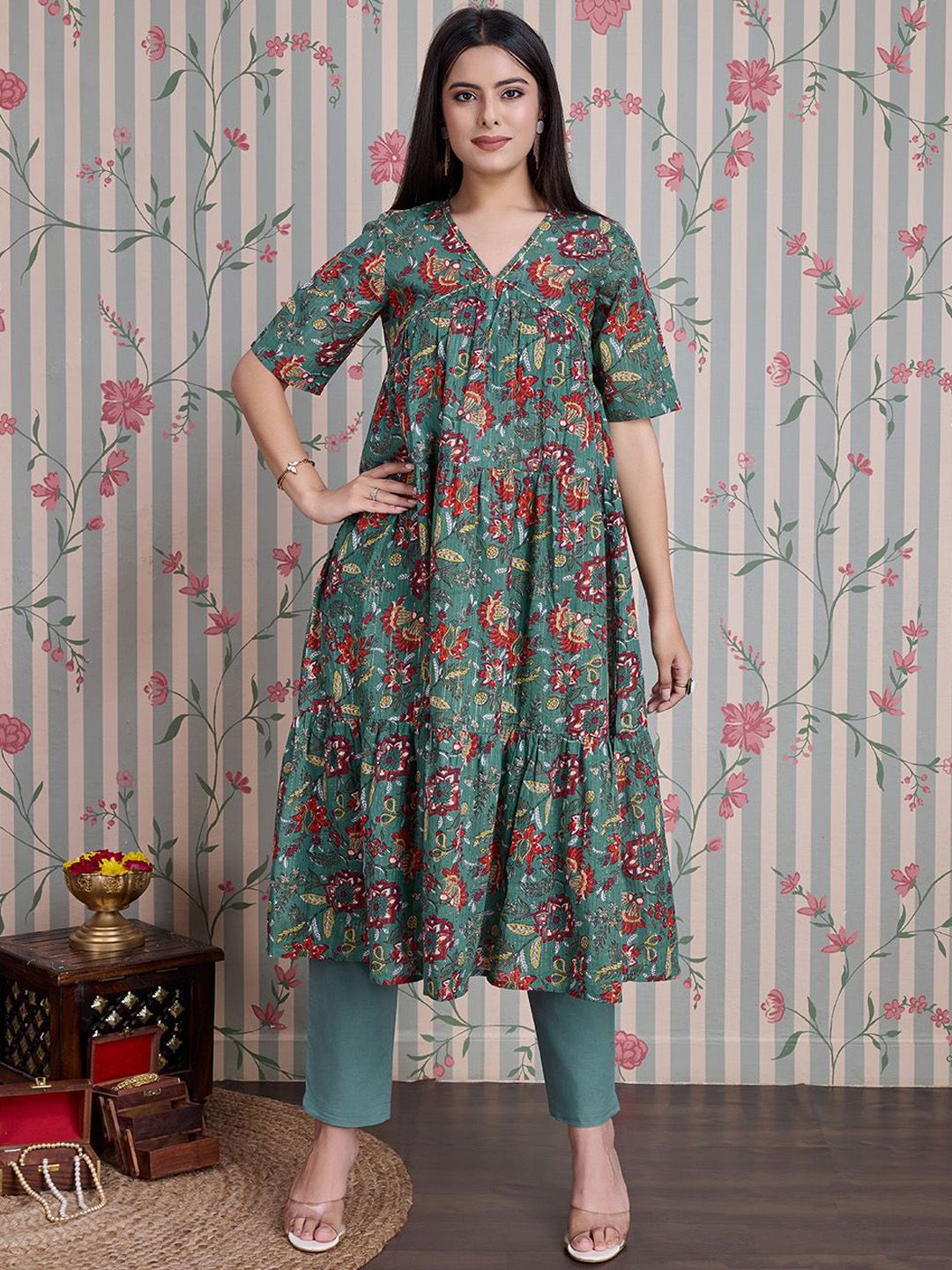 Ode by House of Pataudi Floral Printed Pure Cotton Anarkali Kurta with Trousers - Distacart