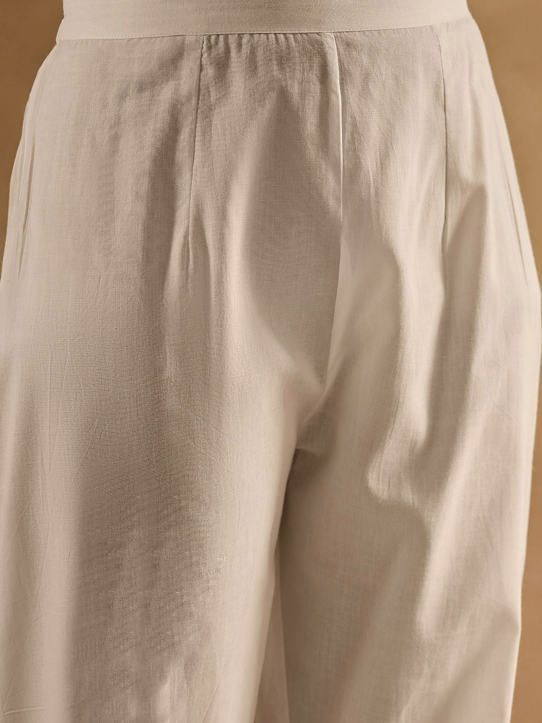 Indo Era Women Floral Printed Empire Pure Cotton Kurta with Trousers & With Dupatta