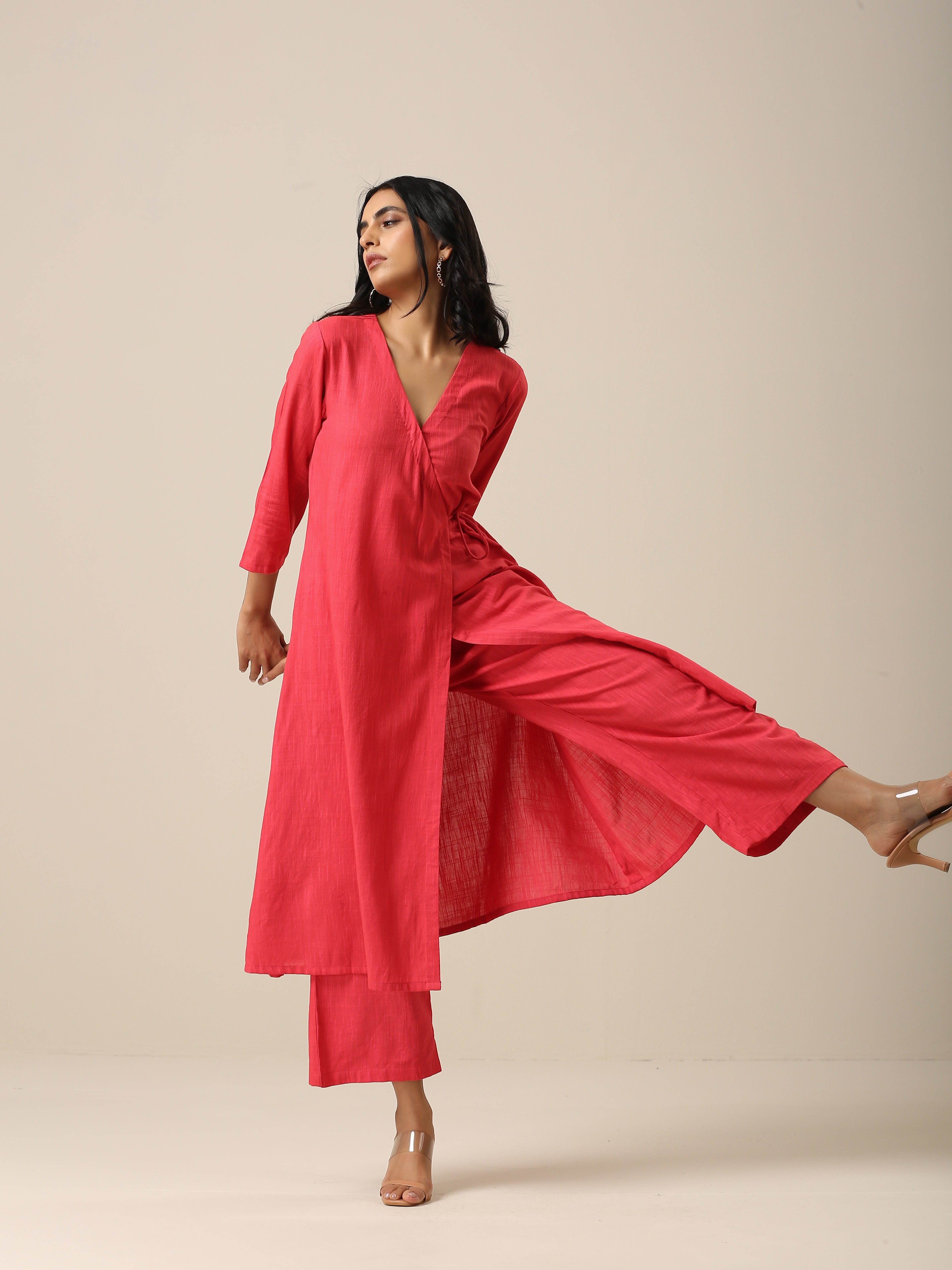trueBrowns Bright Pink Slub Texture Angrakha Pant Set - Distacart