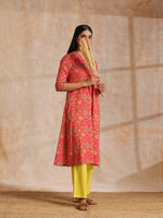 Thumbnail for trueBrowns Flamingo Pink Overall Floral Block Print Cotton Slit Kurta Pant Set - Distacart