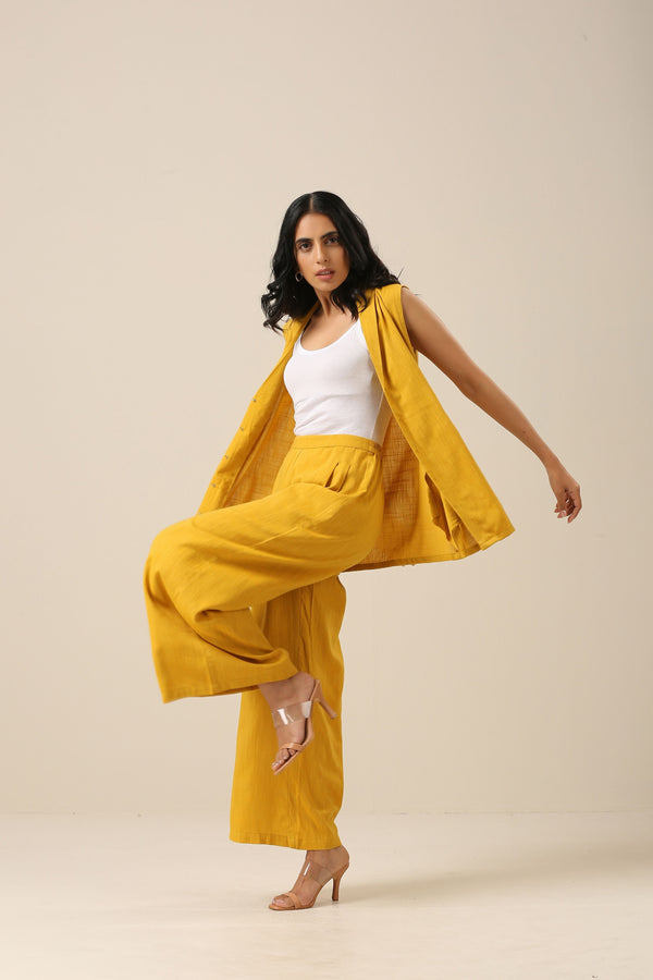 trueBrowns Mustard Yellow Slub Texture Sleevesless Jacket Pant Set - Distacart