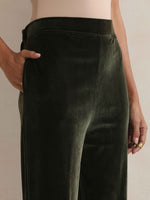 Thumbnail for trueBrowns Green Velvet Floral Embroidered Kurta Pant Dupatta Set - Distacart