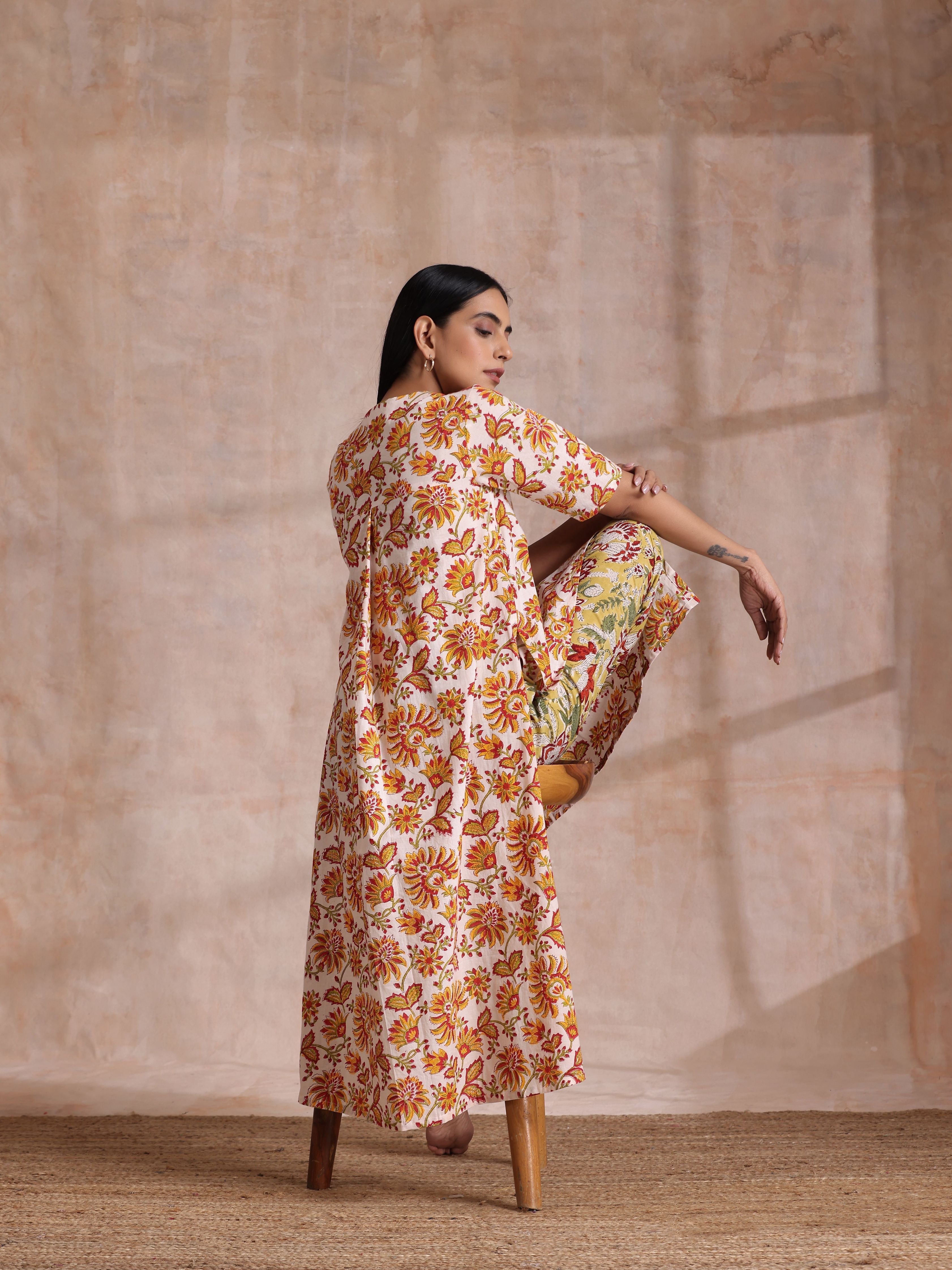 trueBrowns Red Overall Floral On White Cotton Block Print Kurta Pant Set - Distacart