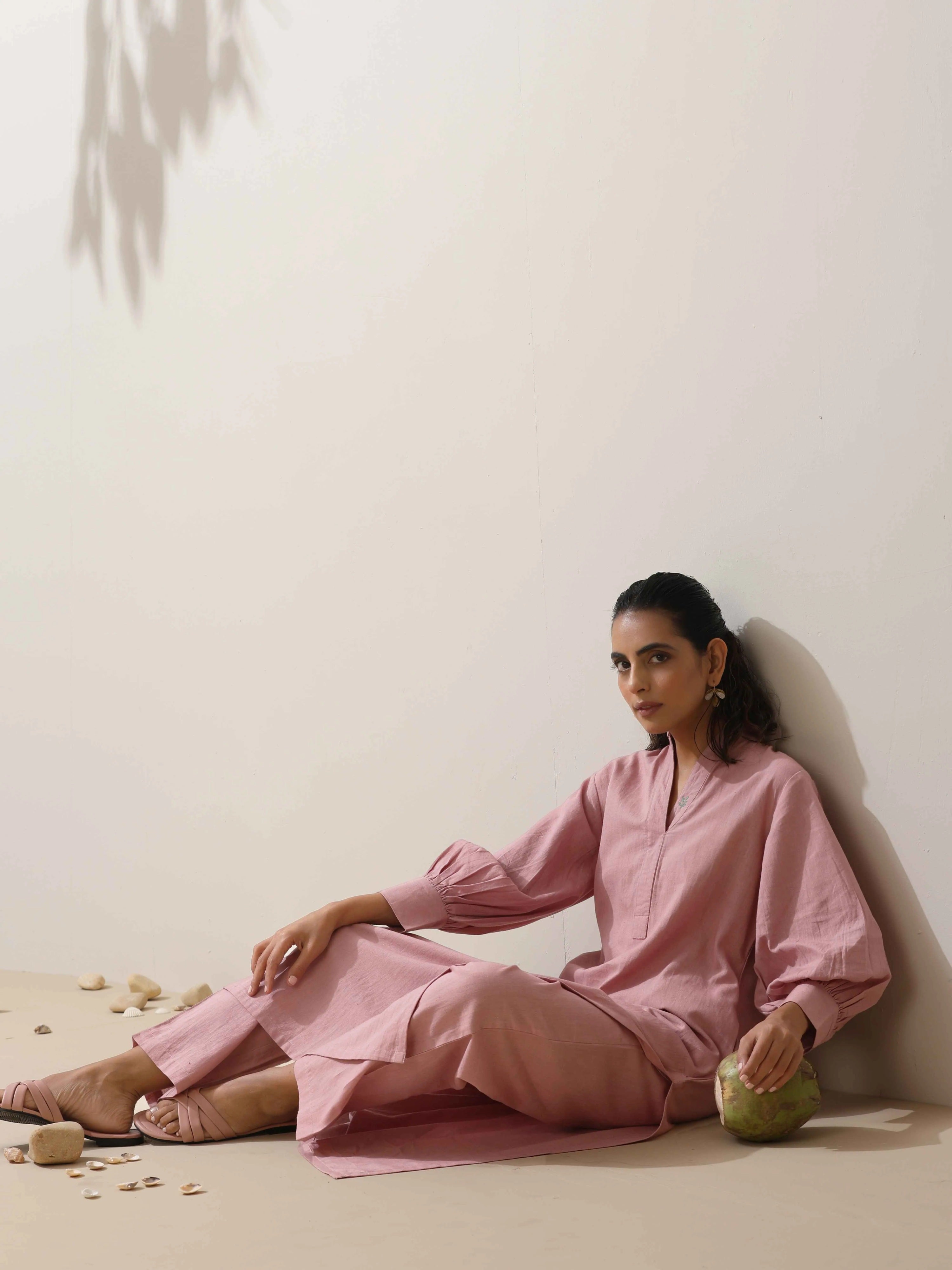 trueBrowns Pink Cotton Linen Kurta Pant Set