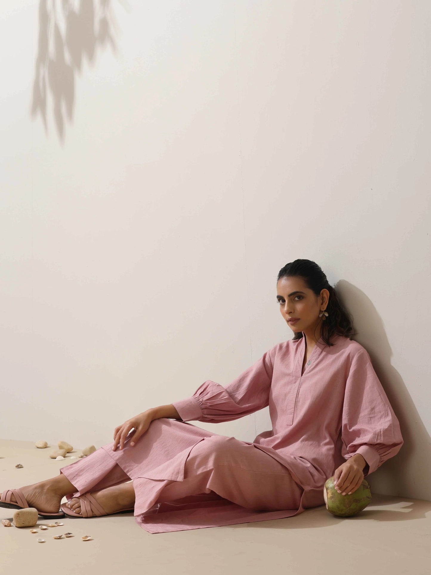 trueBrowns Pink Cotton Linen Kurta Pant Set - Distacart
