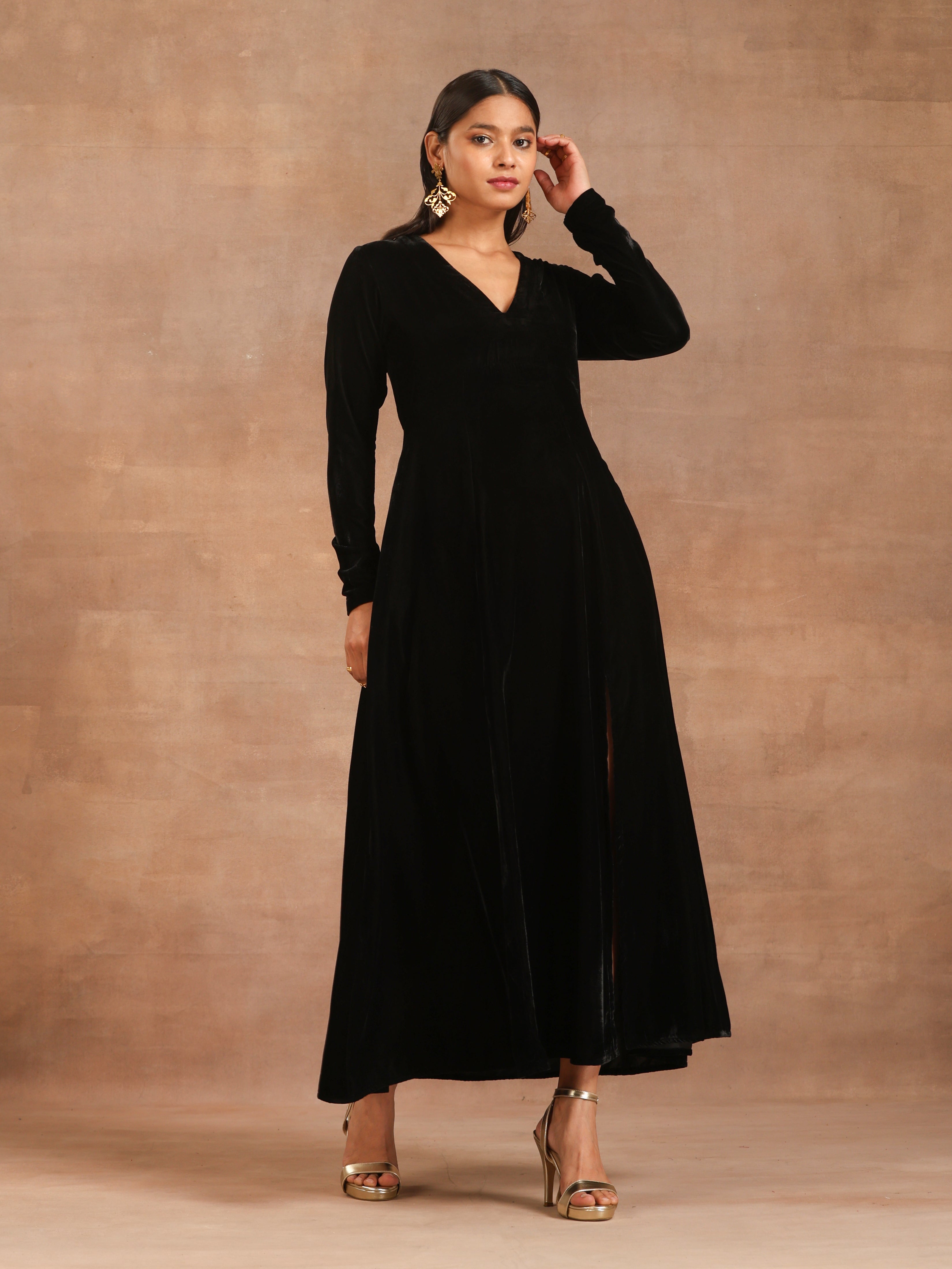 trueBrowns Black Velvet Dress - Distacart