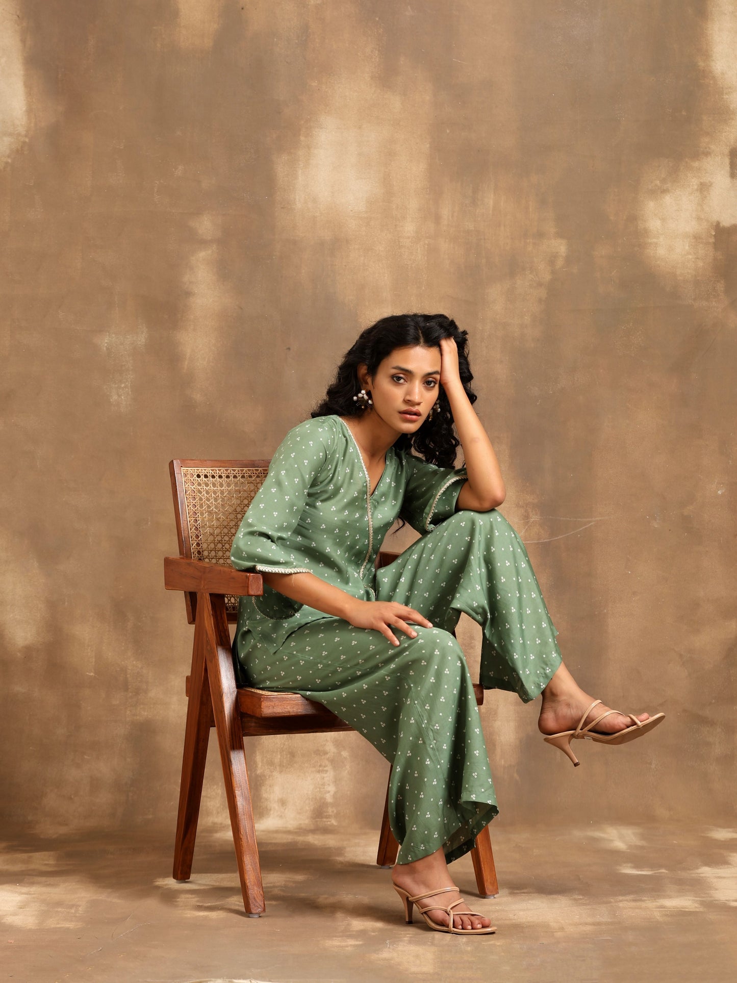 trueBrowns Light Green Bandhani Printed Silk Co-Ord Set - Distacart