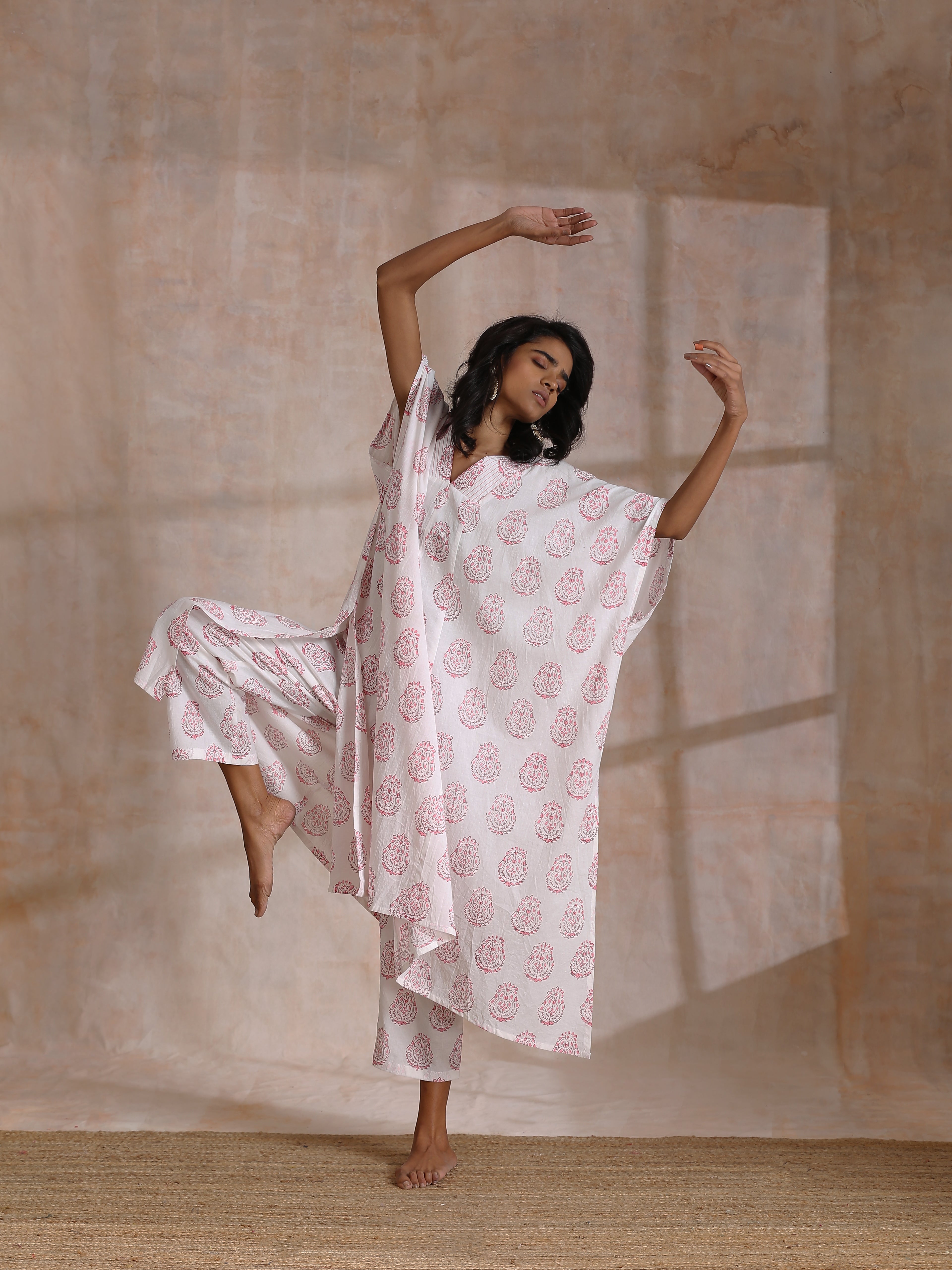 trueBrowns Pink Big Buta On White Print Cotton Panel Kaftan Kurta Pant Set - Distacart