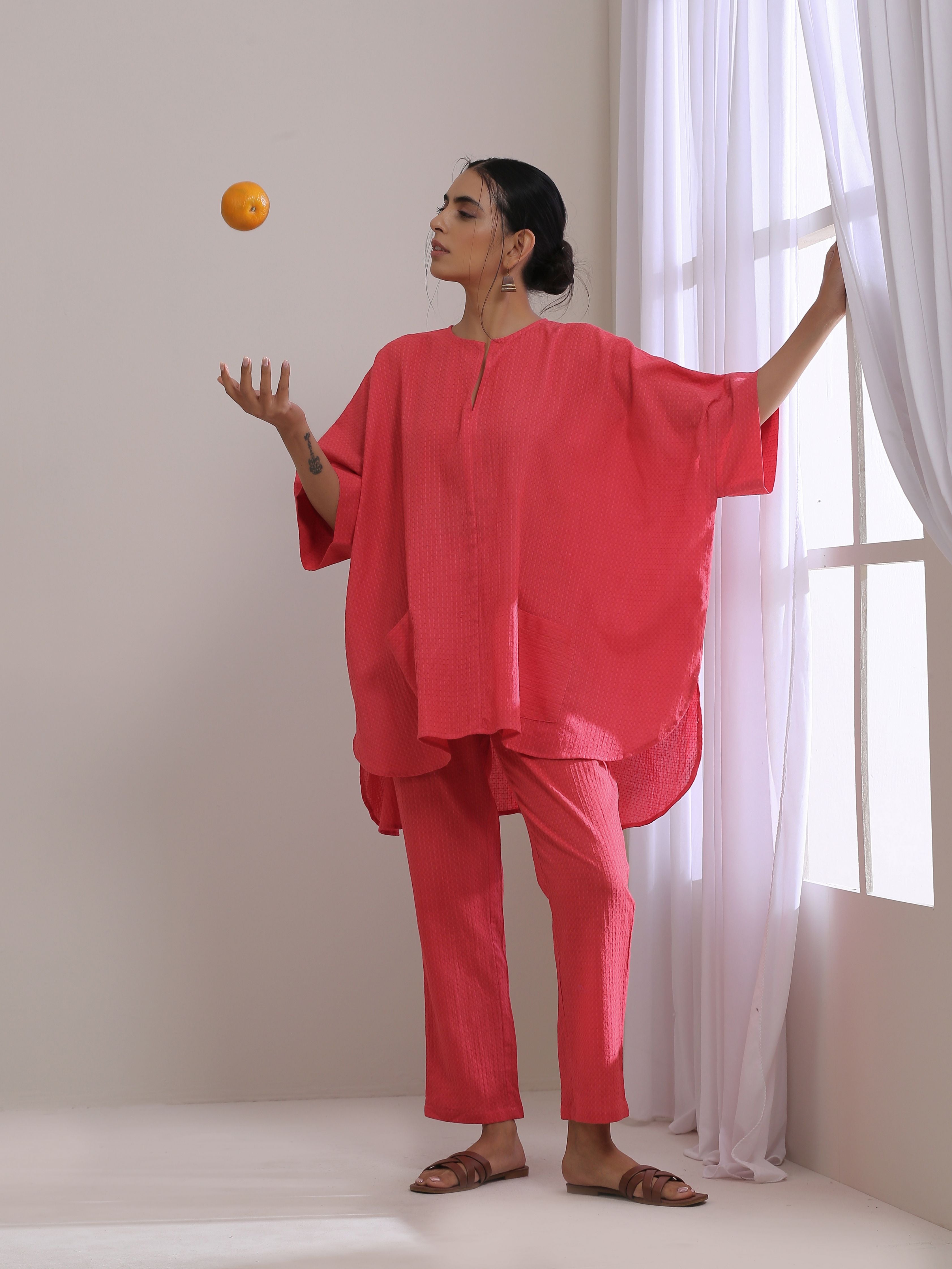 trueBrowns Bright Pink Dobby Boxy Fit High Low Co-Ord Set - Distacart
