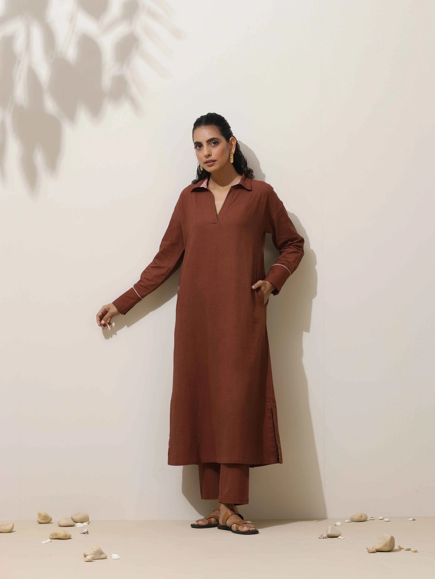 trueBrowns Brown Cotton Linen Kurta Pant Set - Distacart