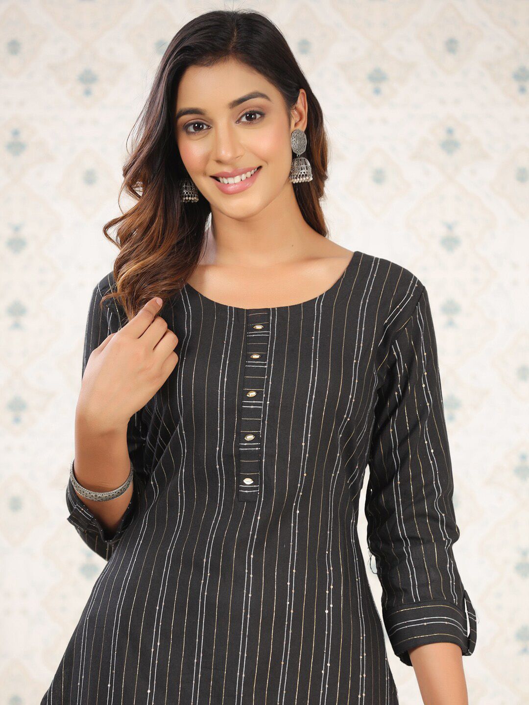 Ode by House of Pataudi Striped Round Neck Straight Cotton Kurta - Distacart