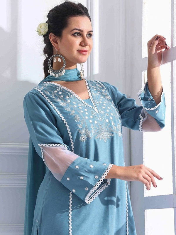 Anouk Women Embroidered Regular Thread Work Kurta with Trousers & With Dupatta