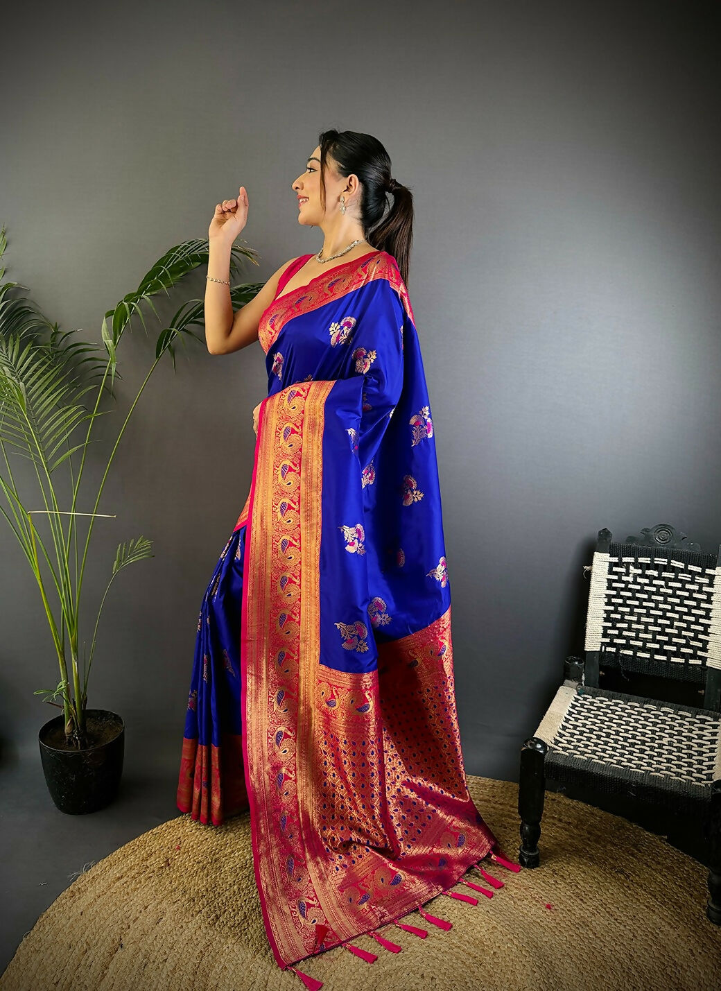 Joban Fashion Banarasi Royal Blue Woven Soft Silk Saree