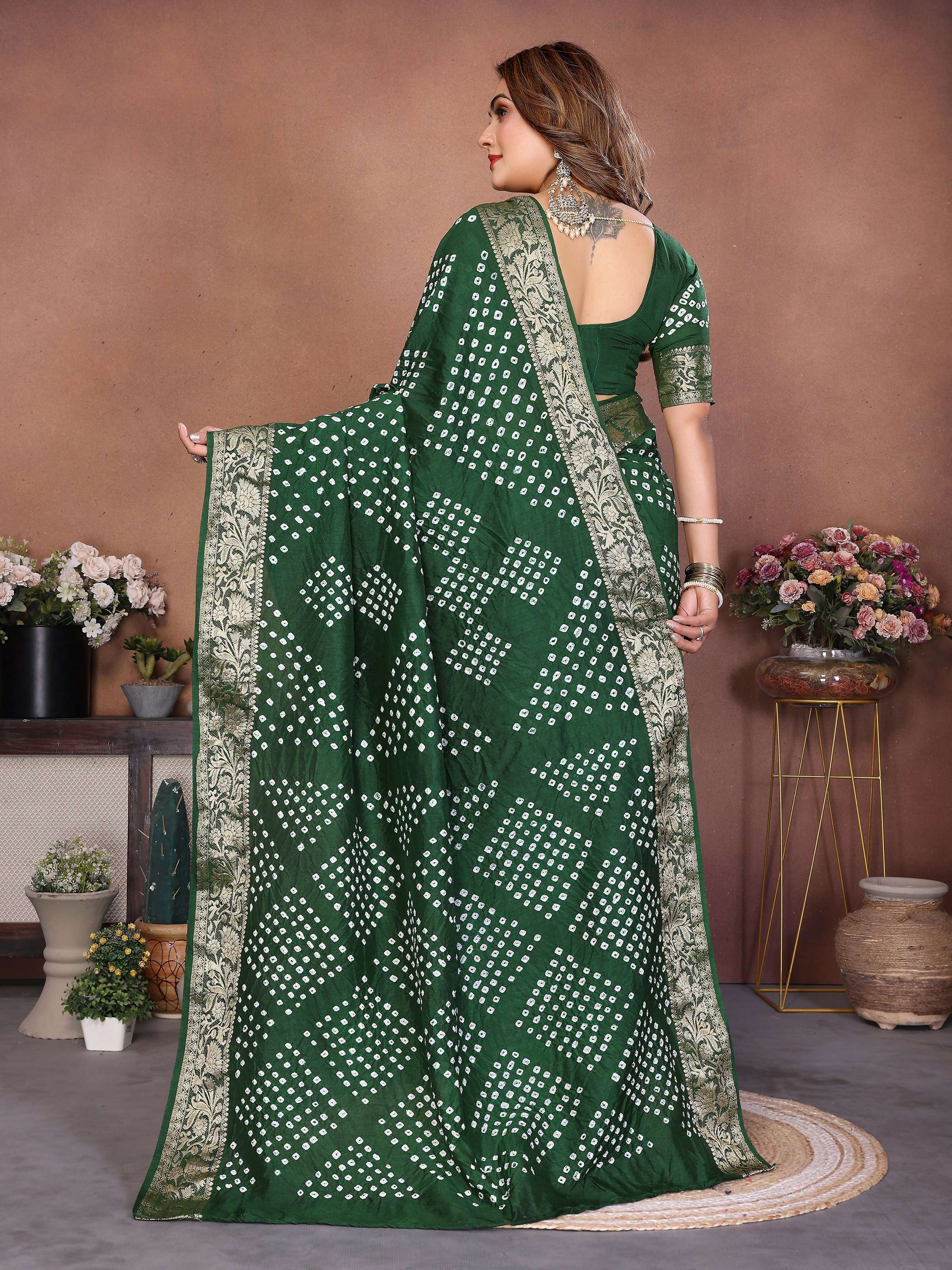 Aastha Fashion Green Pure Dola Silk Handmade Original Bandhej Saree - Distacart