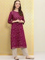 Thumbnail for Ode by House of Pataudi Women Magenta Pink Floral Embellished Mirror Work Kurta - Distacart