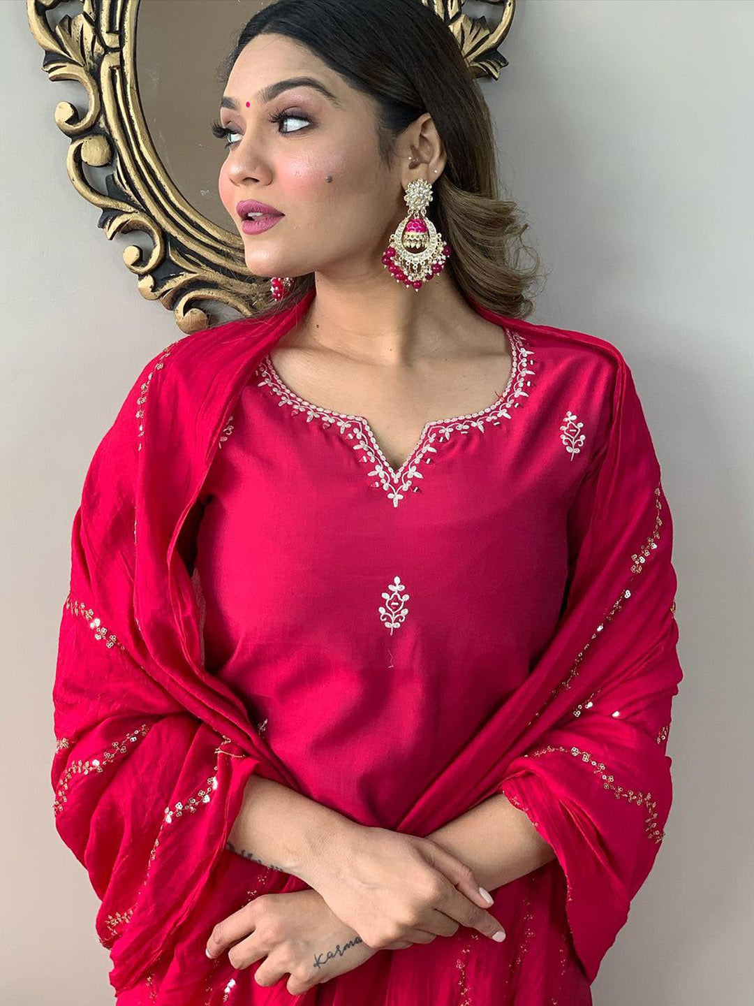 Kalini Ethnic Motifs Embroidered Thread Work Detail Straight Kurta & Trousers With Dupatta - Distacart