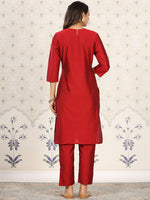 Thumbnail for Ode by House of Pataudi Floral Embroidered Kurta - Distacart