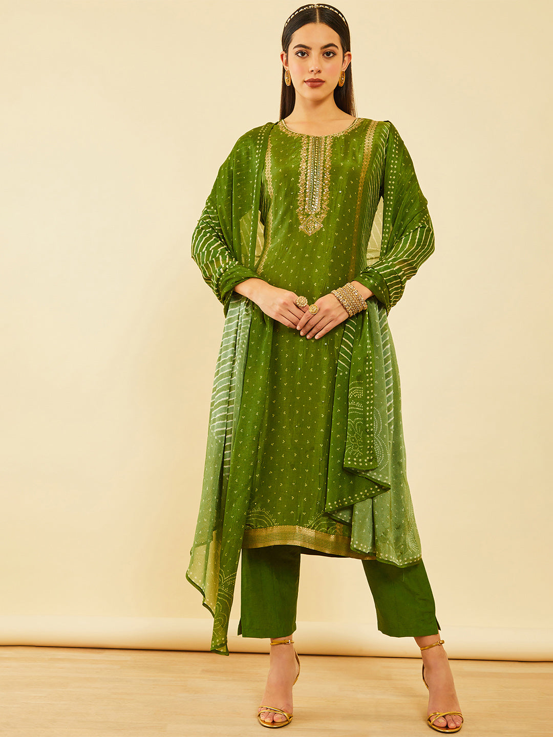 Soch Bandhani Printed Straight Kurta With Trousers & Dupatta - Distacart