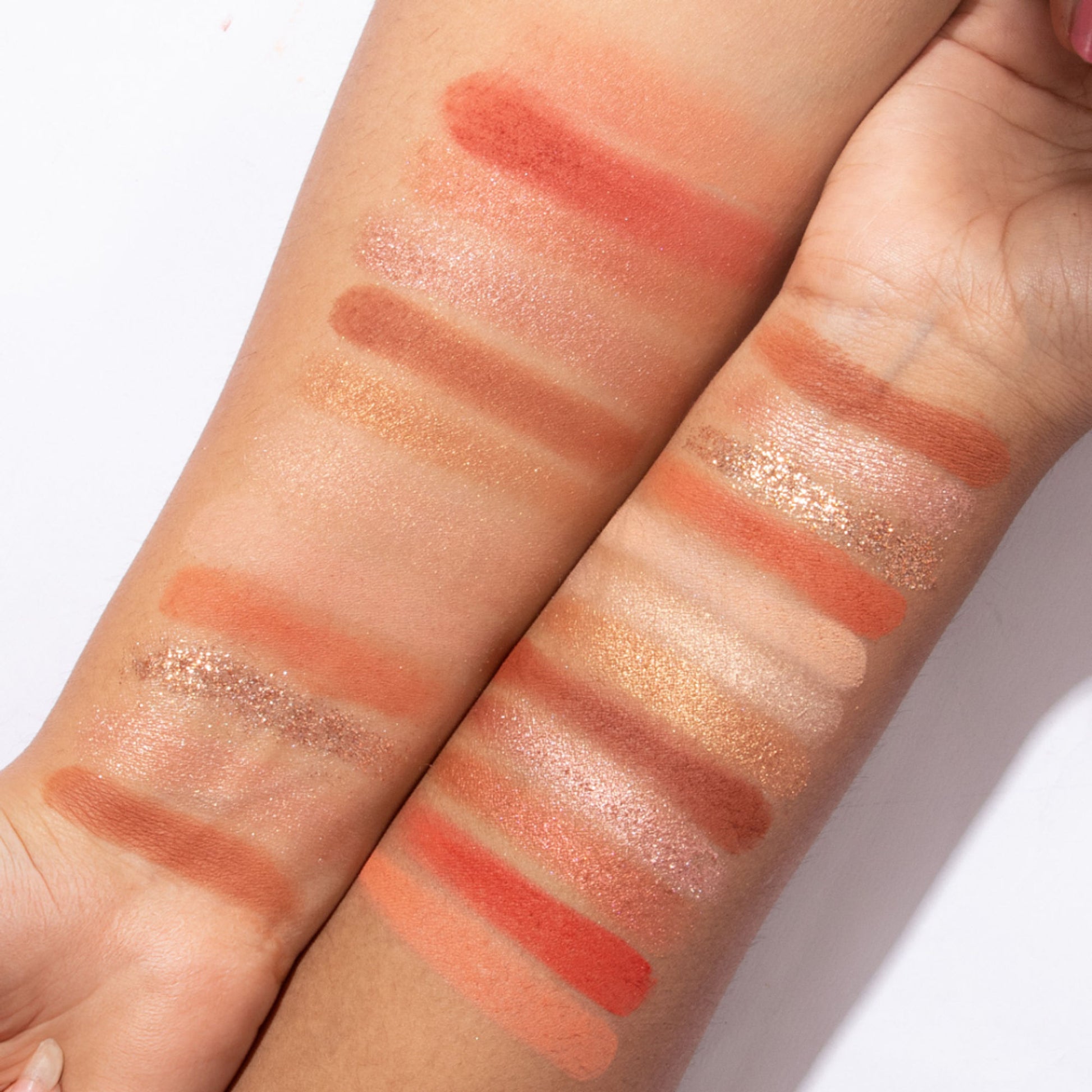 PINKFLASH Pro Touch Eyeshadow Palette - 04 Grapefruit Mousse - Distacart