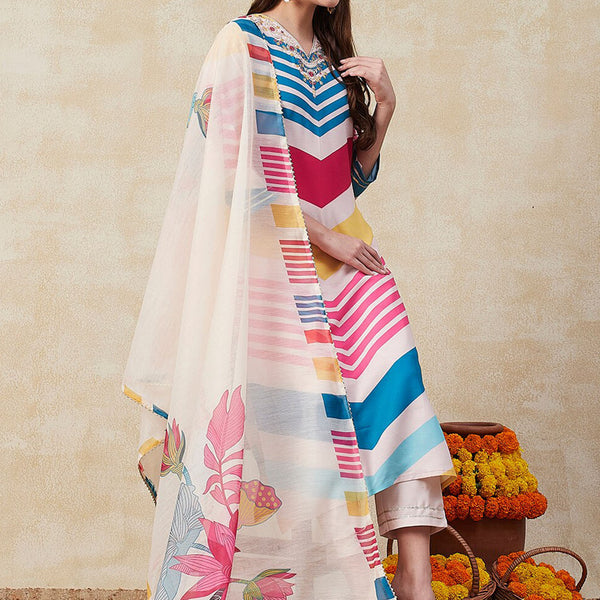Kalini Geometric Printed V-Neck Thread Work Kurta & Trousers With Dupatta - Distacart