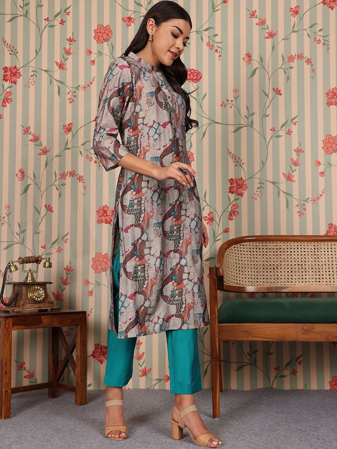 Ode by House of Pataudi Mandarin Collar Printed Regular Chanderi Silk Straight Kurta Set - Distacart