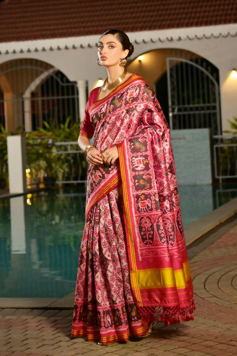 Vishnu Weaves Women's White Banarasi Silk Patola Printed Saree with Blouse