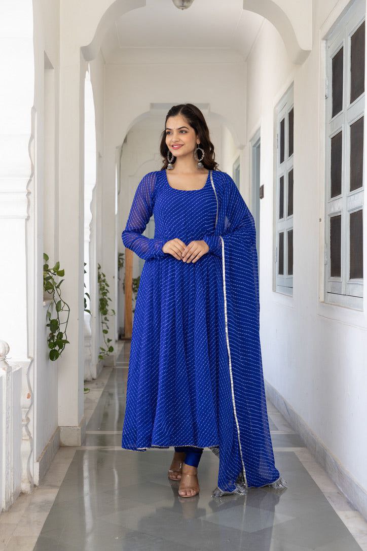 NOZ2TOZ Women Floral Printed Knee Length Elbow Length Sleeves Round Neck Kurti And Palazzo Set With Net Dupatta - Blue - Distacart