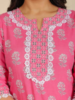 Thumbnail for Aramya Straight Soft Cotton Floral Print Women's Kurta - Pink - Distacart