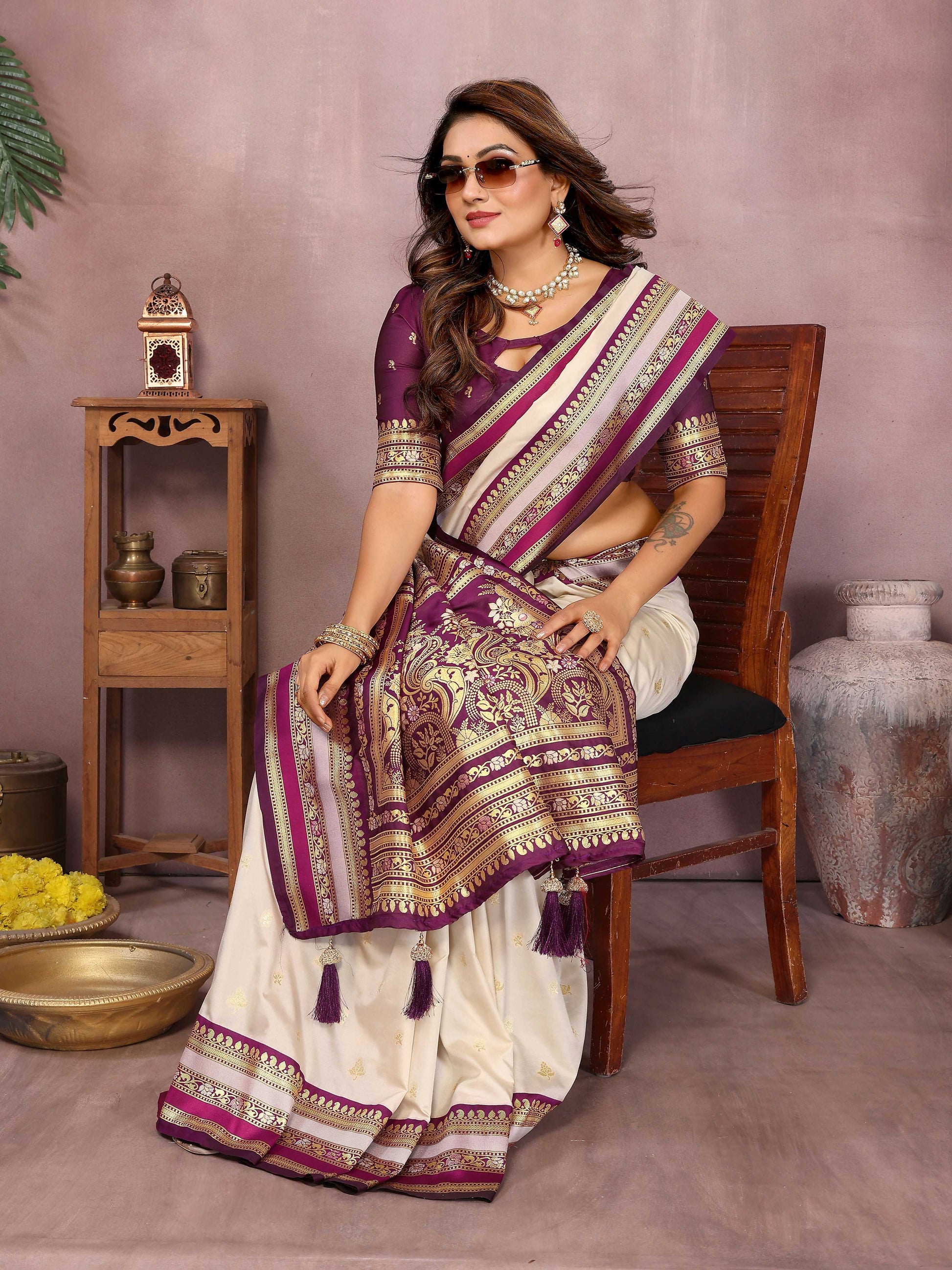 Aastha Fashion Cream Kalamkari Silk Weaving Saree - Distacart